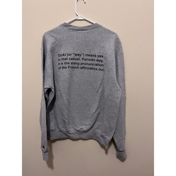 Champion Sweatshirt - Picture 2 of 4